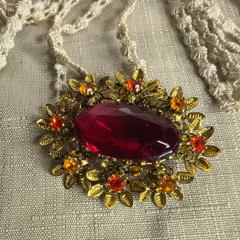 Vintage Austria Gold Tone Brooch
